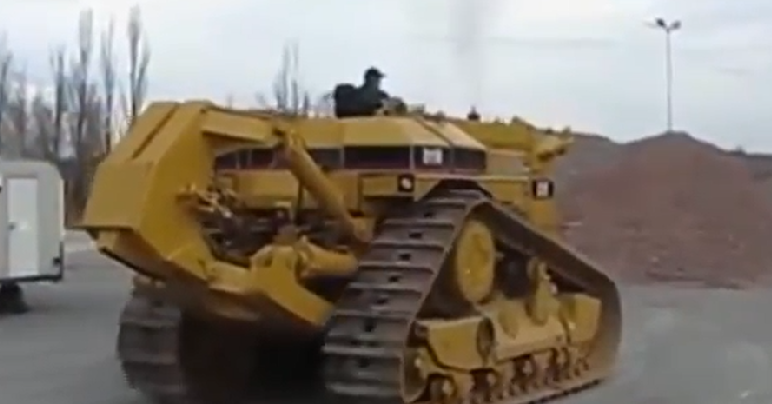 бульдозеры промышленные Катерпиллар